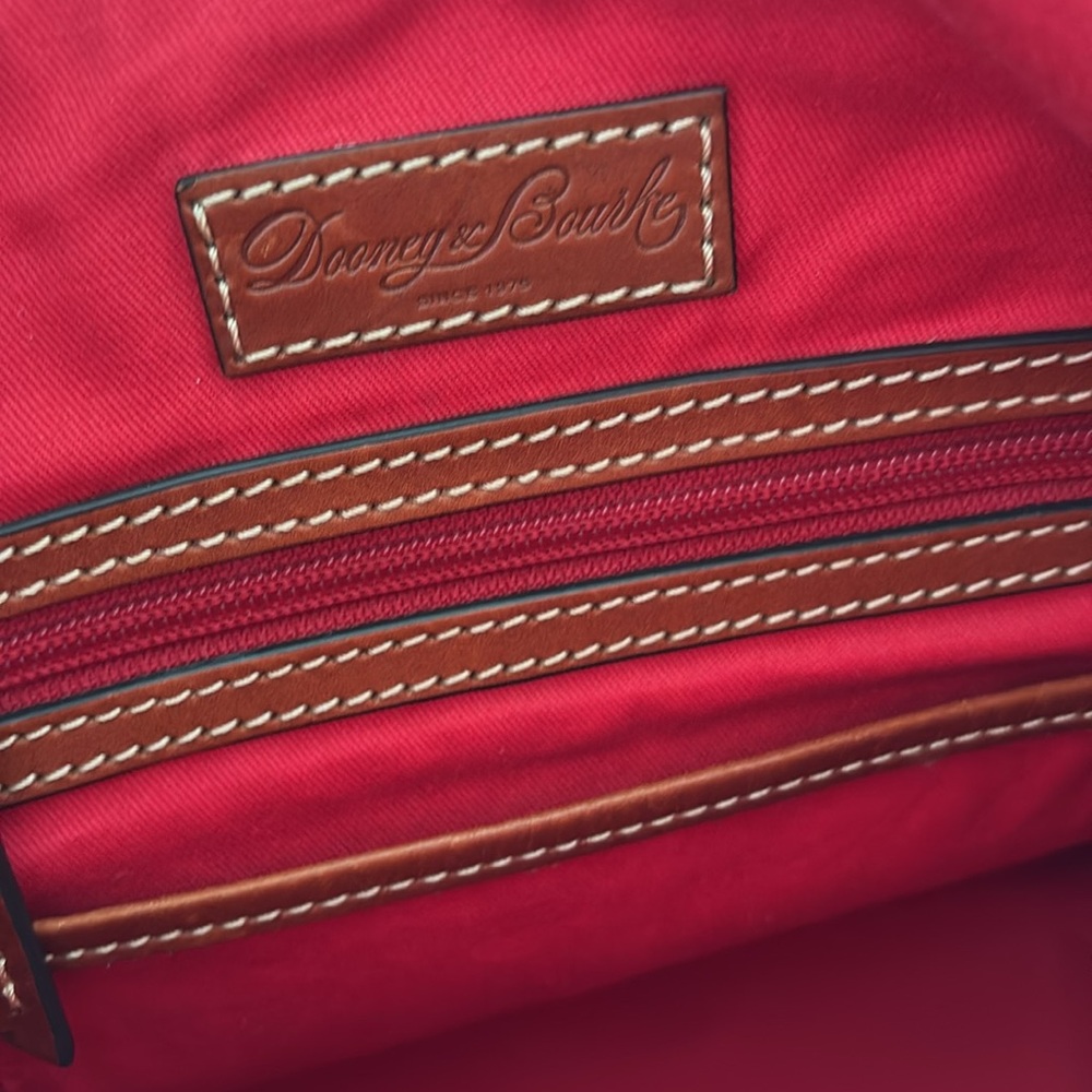 Dooney & Bourke Brown Leather Pebble Grain Paige Sac Hobo‎ Bag - Picture 14 of 16
